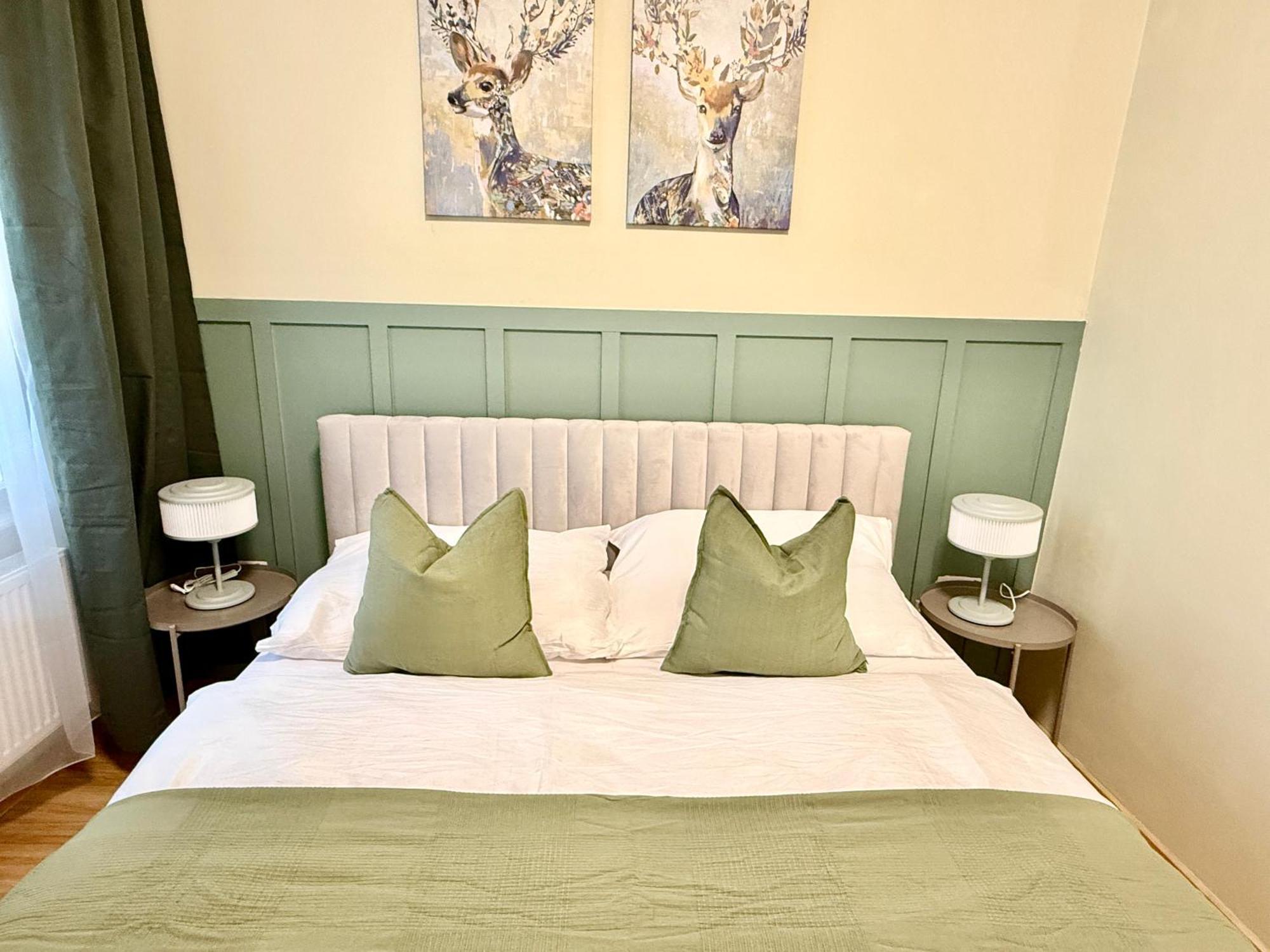 Stunning In Middle Of Wenceslas Square Apartamento Praga