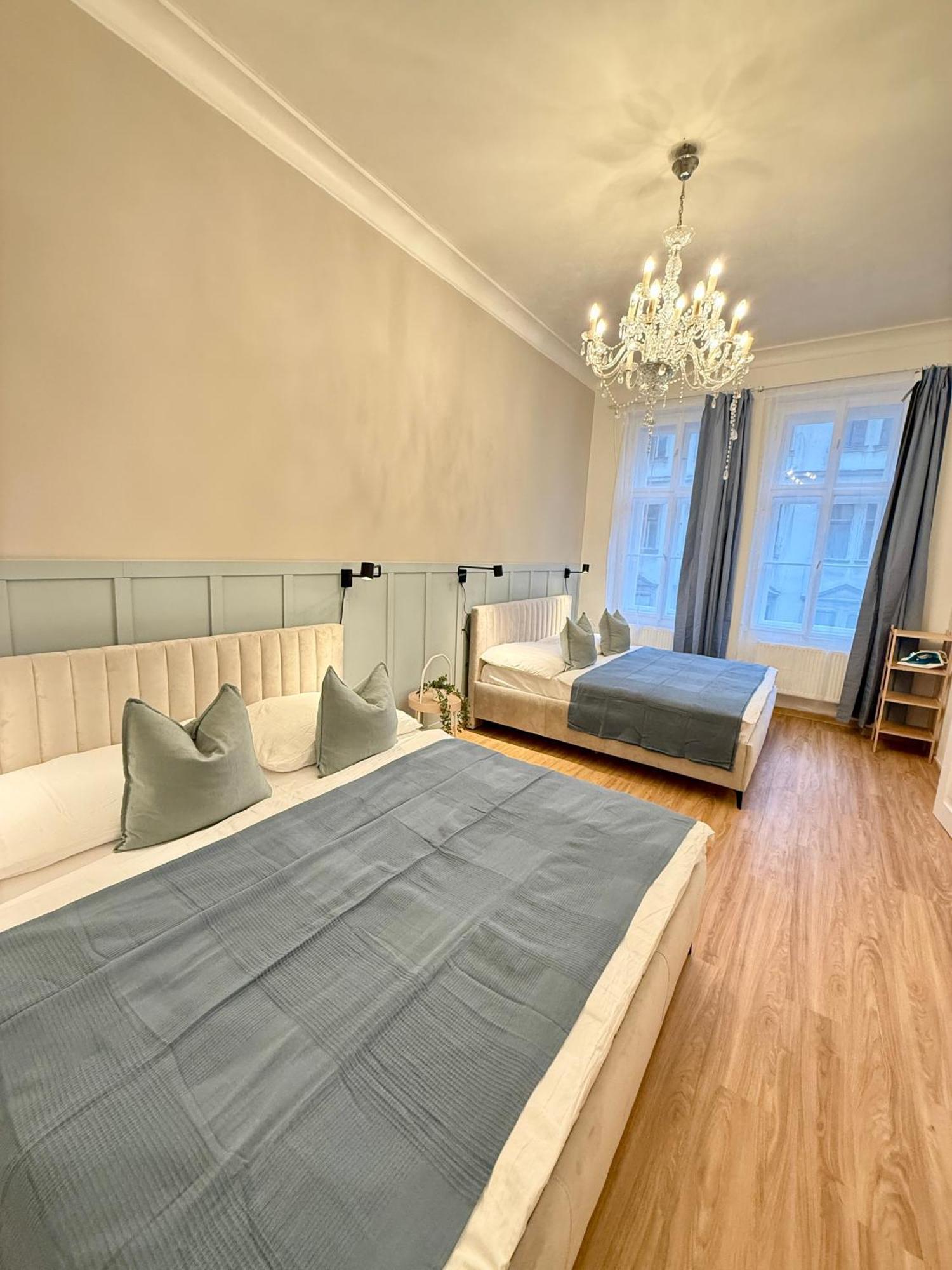 Apartment Stunning In Middle Of Wenceslas Square