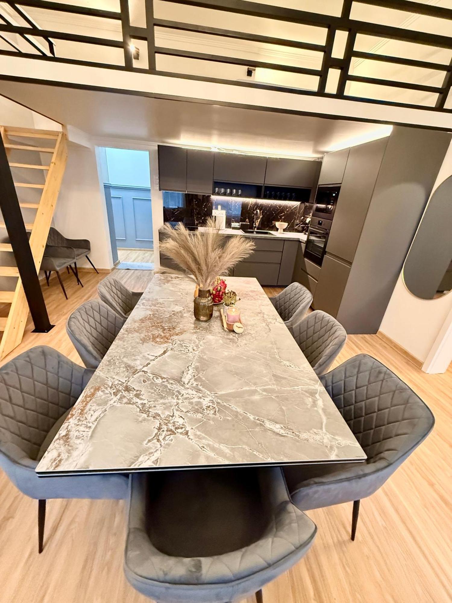 Apartamento Stunning In Middle Of Wenceslas Square Praga